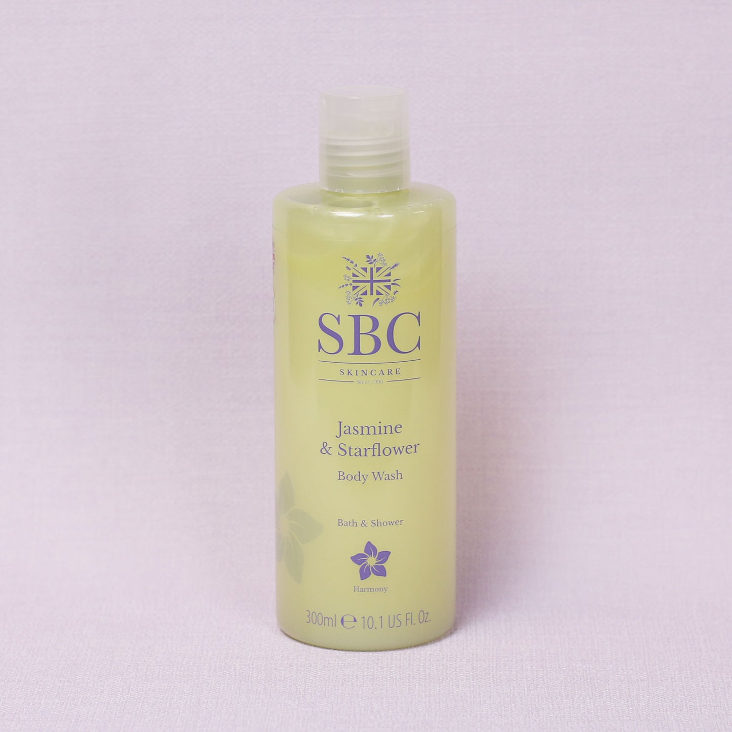 300ml Jasmine & Starflower Body Wash on a lilac background