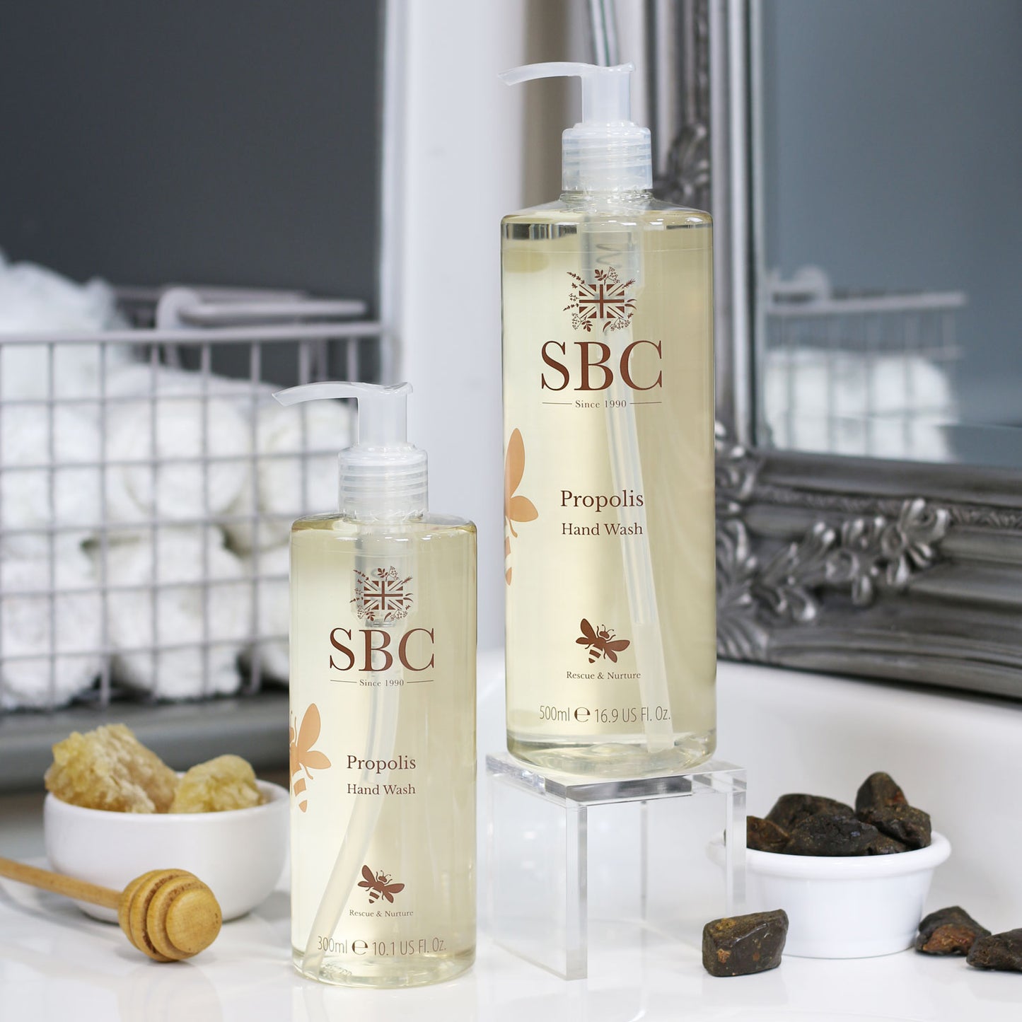 300ml and 500ml Propolis Hand Wash with honey comb and propolis extract