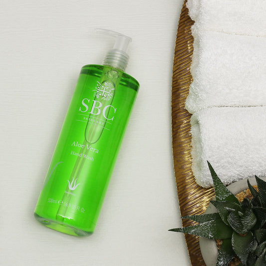 SBC Skincare Aloe Vera Hand Wash with an Aloe Vera plant